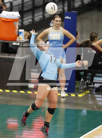 Thumbnail 3 in Desert Hills vs. Sky View (UHSAA 4A Semifinal) photogallery.