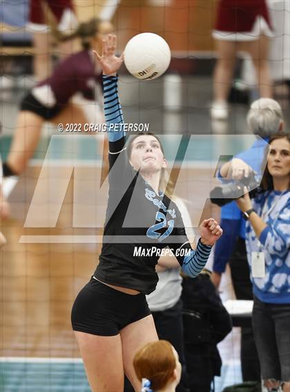 Thumbnail 3 in Desert Hills vs. Sky View (UHSAA 4A Semifinal) photogallery.