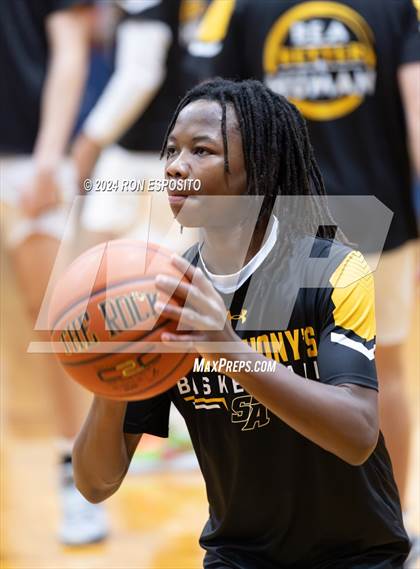 Thumbnail 2 in  Brooklyn Law & Tech vs St. Anthony's (New York Holiday Invitational) photogallery.