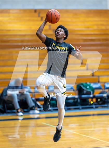 Thumbnail 1 in  Brooklyn Law & Tech vs St. Anthony's (New York Holiday Invitational) photogallery.