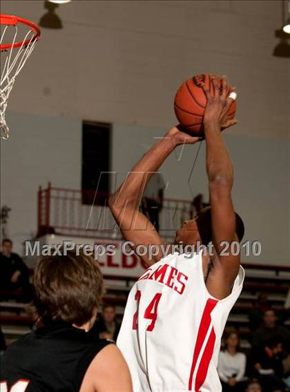Thumbnail 3 in Ryle @ Holmes photogallery.