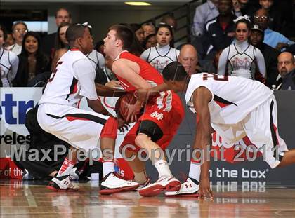Thumbnail 3 in Mater Dei vs. Centennial (CIF SS Playoffs) photogallery.