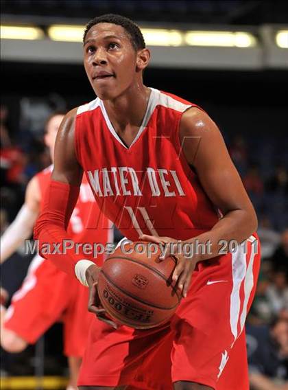 Thumbnail 3 in Mater Dei vs. Centennial (CIF SS Playoffs) photogallery.