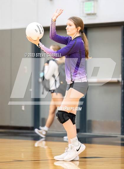Thumbnail 1 in Enterprise vs Shasta photogallery.