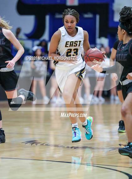 Thumbnail 3 in Wylie vs. Plano East (UIL 6A Bi-District Playoff) photogallery.