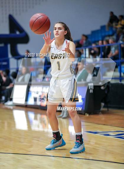 Thumbnail 1 in Wylie vs. Plano East (UIL 6A Bi-District Playoff) photogallery.