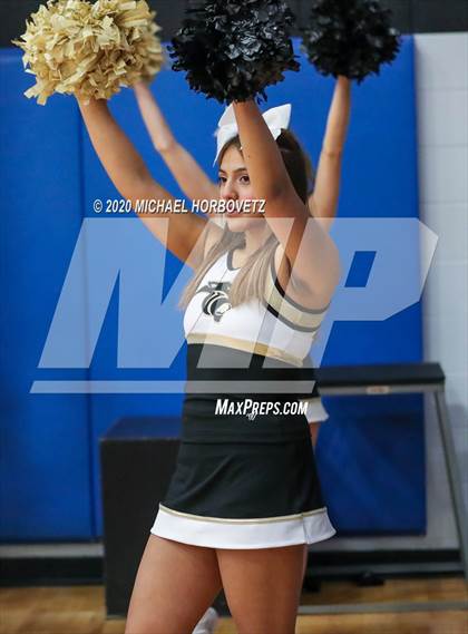 Thumbnail 2 in Wylie vs. Plano East (UIL 6A Bi-District Playoff) photogallery.