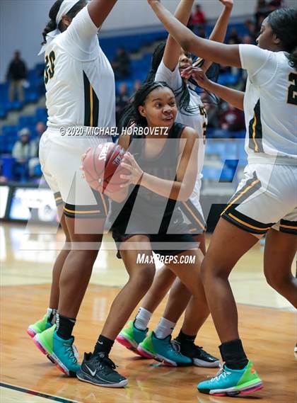 Thumbnail 3 in Wylie vs. Plano East (UIL 6A Bi-District Playoff) photogallery.