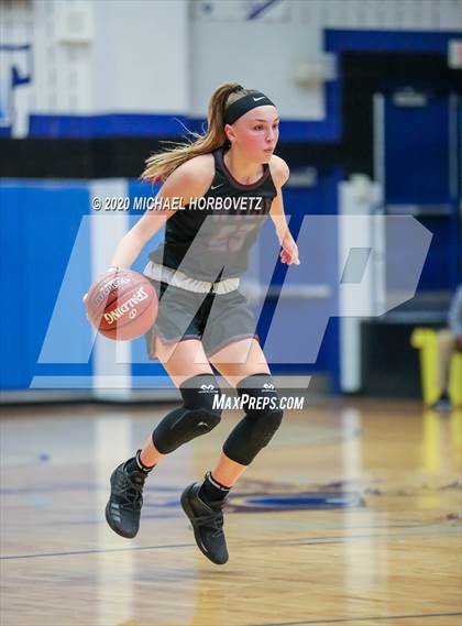 Thumbnail 2 in Wylie vs. Plano East (UIL 6A Bi-District Playoff) photogallery.