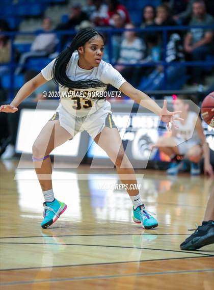 Thumbnail 2 in Wylie vs. Plano East (UIL 6A Bi-District Playoff) photogallery.