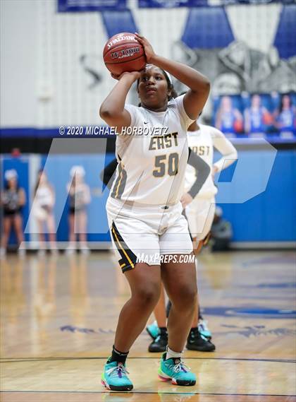 Thumbnail 3 in Wylie vs. Plano East (UIL 6A Bi-District Playoff) photogallery.
