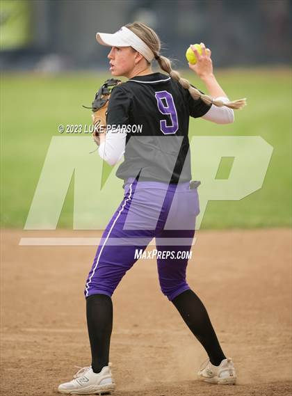 Thumbnail 3 in Franklin @ Elk Grove photogallery.