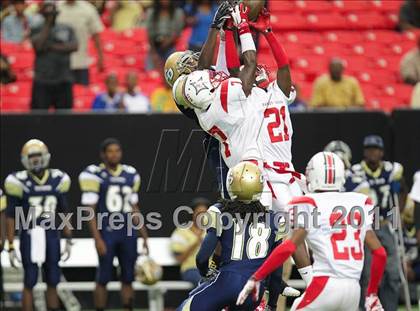 Thumbnail 1 in Sandy Creek @ Drew (Great American Football Classic) photogallery.