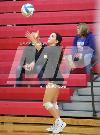 Thumbnail 3 in Cousino @ Chippewa Valley (Chippewa Valley Tournament) photogallery.