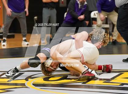 Thumbnail 3 in IHSAA Sectional 25. Avon (Afternoon Matches) photogallery.