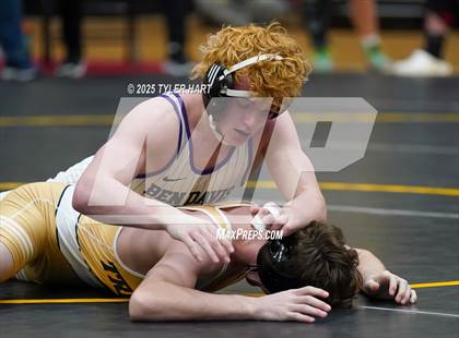 Thumbnail 2 in IHSAA Sectional 25. Avon (Afternoon Matches) photogallery.
