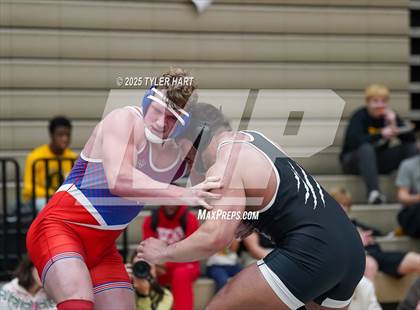 Thumbnail 3 in IHSAA Sectional 25. Avon (Afternoon Matches) photogallery.