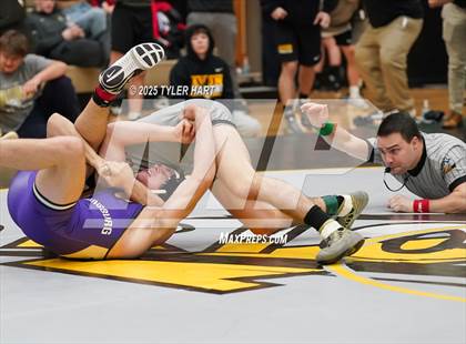 Thumbnail 3 in IHSAA Sectional 25. Avon (Afternoon Matches) photogallery.
