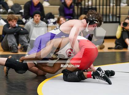Thumbnail 3 in IHSAA Sectional 25. Avon (Afternoon Matches) photogallery.