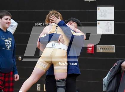 Thumbnail 2 in IHSAA Sectional 25. Avon (Afternoon Matches) photogallery.