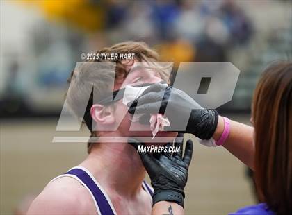 Thumbnail 1 in IHSAA Sectional 25. Avon (Afternoon Matches) photogallery.