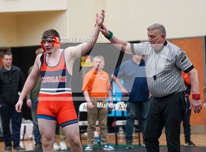 Thumbnail 3 in IHSAA Sectional 25. Avon (Afternoon Matches) photogallery.