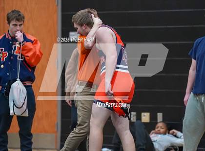 Thumbnail 2 in IHSAA Sectional 25. Avon (Afternoon Matches) photogallery.