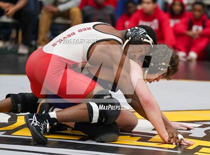 Thumbnail 2 in IHSAA Sectional 25. Avon (Afternoon Matches) photogallery.