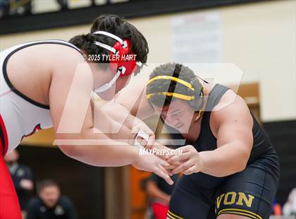 Thumbnail 3 in IHSAA Sectional 25. Avon (Afternoon Matches) photogallery.
