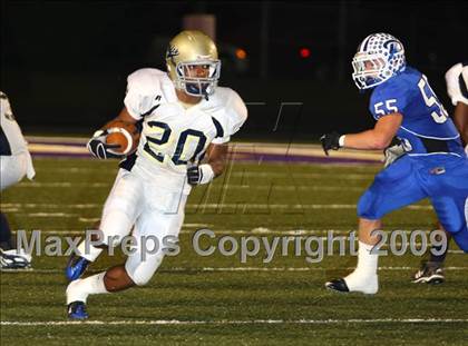Thumbnail 3 in New Diana vs. Daingerfield (Texas Bi-District Playoffs) photogallery.