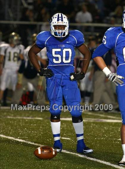 Thumbnail 3 in New Diana vs. Daingerfield (Texas Bi-District Playoffs) photogallery.