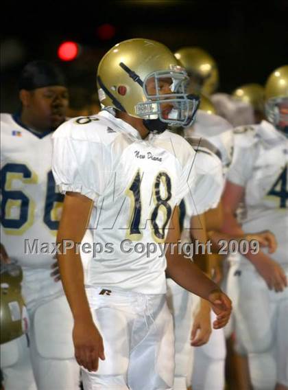 Thumbnail 1 in New Diana vs. Daingerfield (Texas Bi-District Playoffs) photogallery.