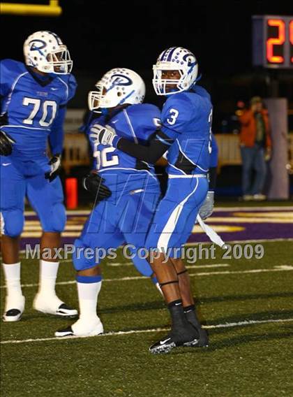 Thumbnail 1 in New Diana vs. Daingerfield (Texas Bi-District Playoffs) photogallery.