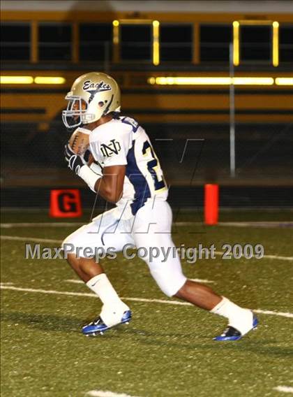 Thumbnail 3 in New Diana vs. Daingerfield (Texas Bi-District Playoffs) photogallery.