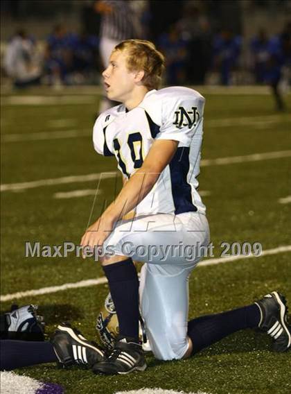 Thumbnail 1 in New Diana vs. Daingerfield (Texas Bi-District Playoffs) photogallery.