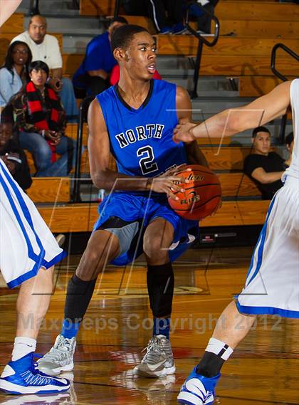 Thumbnail 1 in North Crowley vs. Duncanville (McDonald's Texas Invitational) photogallery.