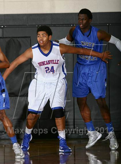 Thumbnail 2 in North Crowley vs. Duncanville (McDonald's Texas Invitational) photogallery.