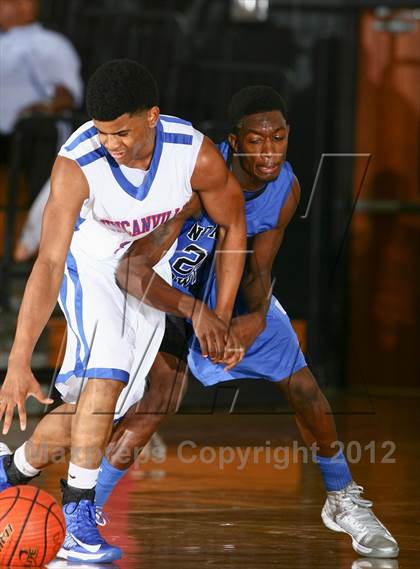 Thumbnail 1 in North Crowley vs. Duncanville (McDonald's Texas Invitational) photogallery.
