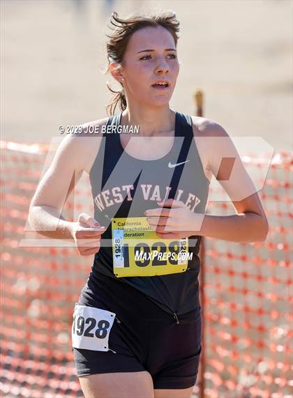 Thumbnail 2 in CIF Division 4 Championships photogallery.