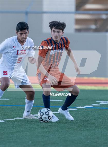Thumbnail 1 in Lee [Robert E.] vs Madison photogallery.