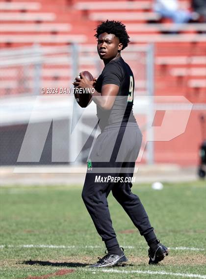 Thumbnail 2 in Huguenot v Hickory (Phillip Sims 7v7 Invitational) photogallery.