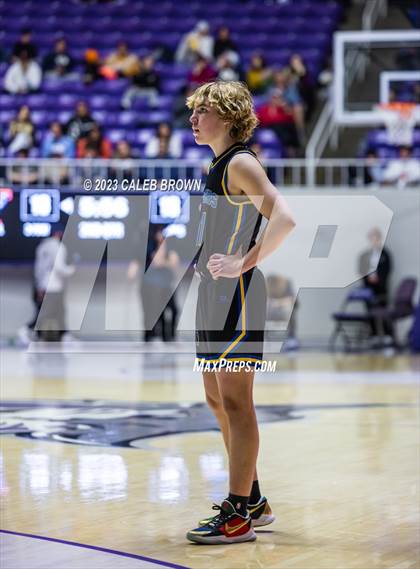 Thumbnail 3 in Timpview vs. Orem (UHSAA 5A Semifinal) photogallery.