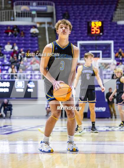 Thumbnail 3 in Timpview vs. Orem (UHSAA 5A Semifinal) photogallery.