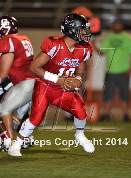 Thumbnail 3 in Native All-Star Football Classic (Red Hawks vs. Blue Eagles) photogallery.