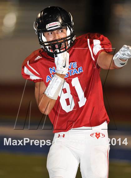 Thumbnail 2 in Native All-Star Football Classic (Red Hawks vs. Blue Eagles) photogallery.