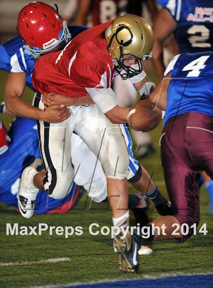 Thumbnail 3 in Native All-Star Football Classic (Red Hawks vs. Blue Eagles) photogallery.