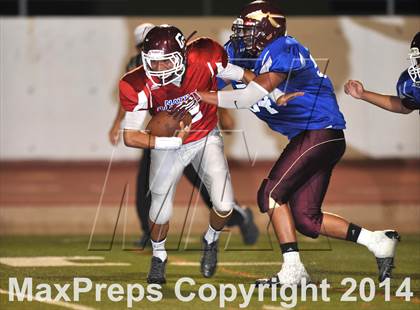 Thumbnail 2 in Native All-Star Football Classic (Red Hawks vs. Blue Eagles) photogallery.