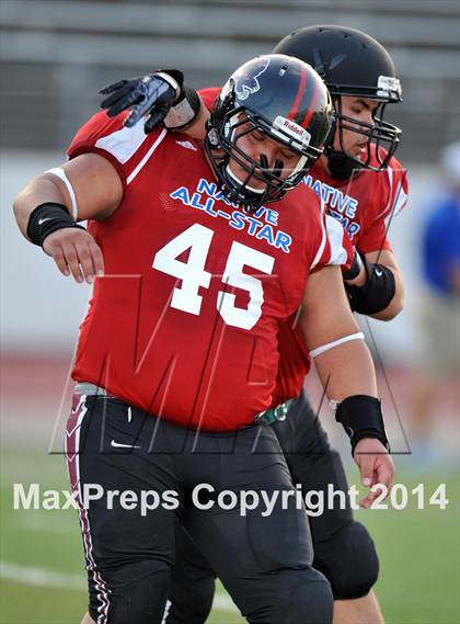 Thumbnail 2 in Native All-Star Football Classic (Red Hawks vs. Blue Eagles) photogallery.