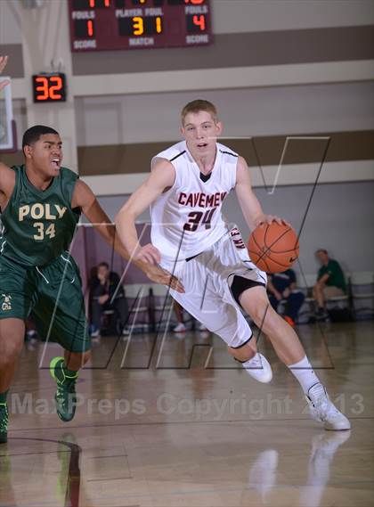 Thumbnail 1 in American Fork vs. Long Beach Poly (MaxPreps Holiday Classic) photogallery.