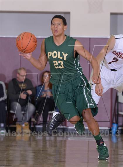 Thumbnail 3 in American Fork vs. Long Beach Poly (MaxPreps Holiday Classic) photogallery.
